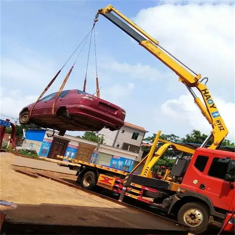 丽水莲都吊车吊汽车的正确方法